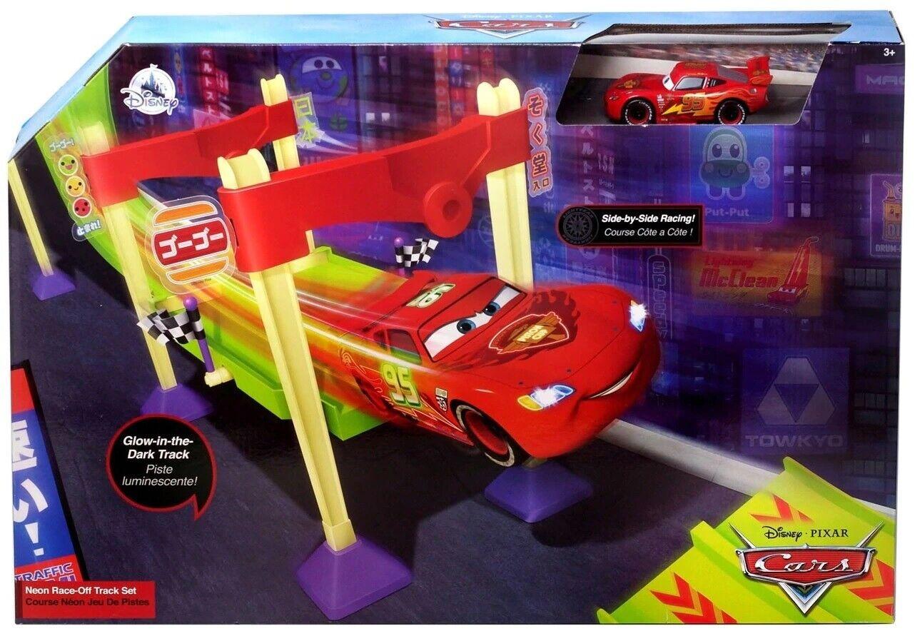 Disney Store Neon Race Glow Track Set Lightning Mcqueen Car