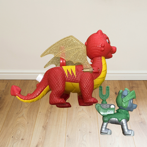 PAW Patrol Rescue Knights Rocky & Flame Dragon Action Figure Playset for Kids 3+