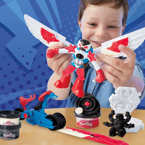 Play-Doh Marvel Captain America Moto-Slicer With Bendy Figure