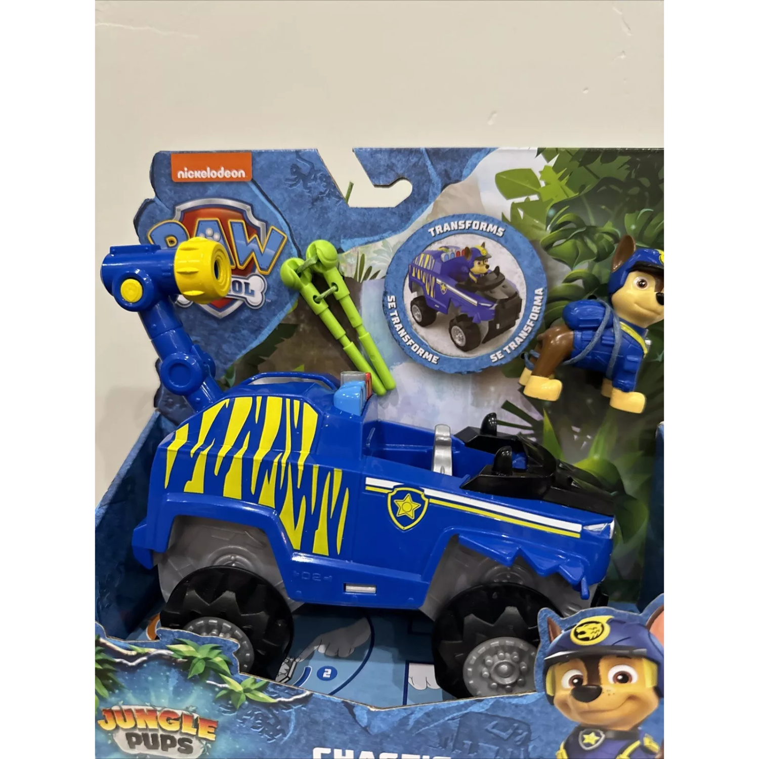 PAW Patrol Chase Jungle Pups Vehicle New Toy Truck with Collectible