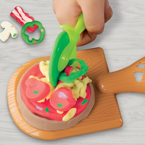 Play-Doh Kitchen Creations Pizza Oven Pretend Play Set 6 Compound 8 Accessories