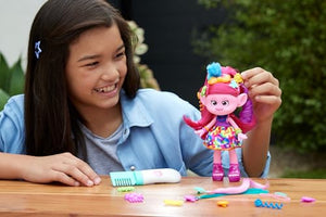 Mattel DreamWorks Trolls Queen Poppy Doll 15+ Accessories Glitter Comb