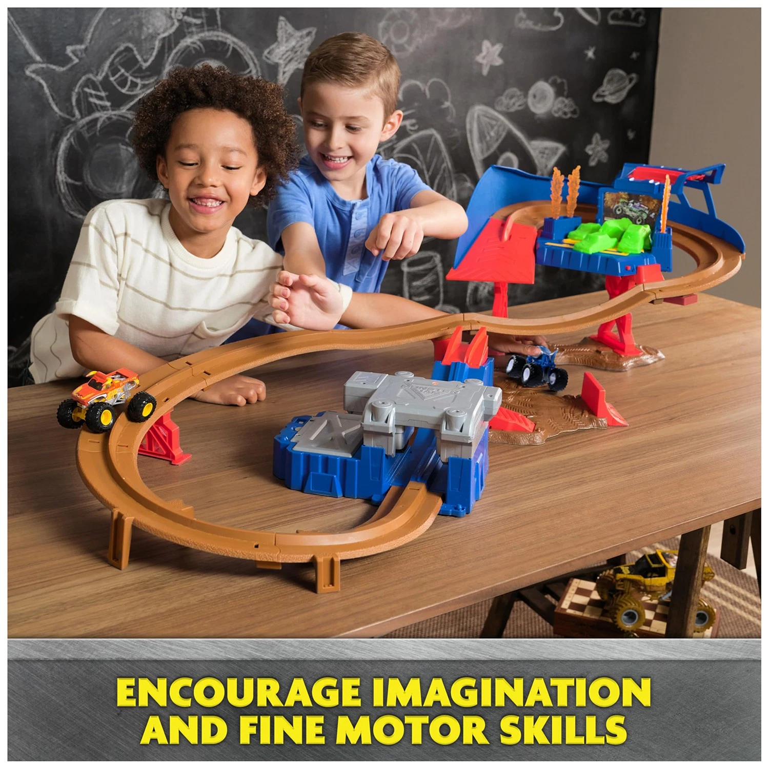 Monster Jam Supercharge Speedway Playset with Megalodon & El Toro Loco Trucks
