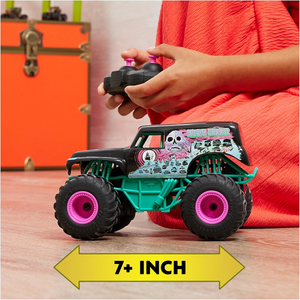 Monster Jam Nitro Neon Grave Digger Remote Control Monster Truck 1:24 Scale