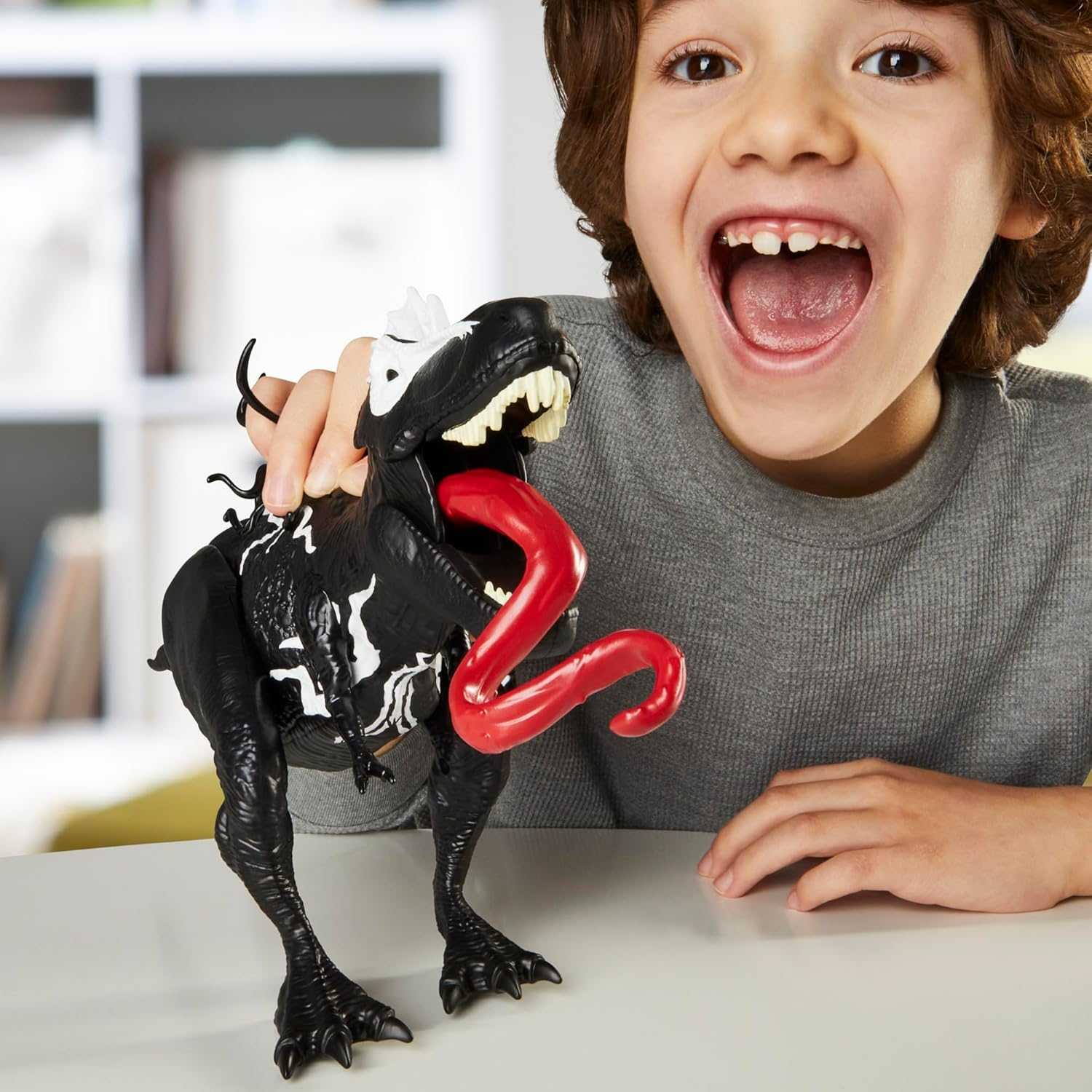 Spider-Man Venom Versus Venomsaurus Rex 16-Inch Action Dinosaur New Toy