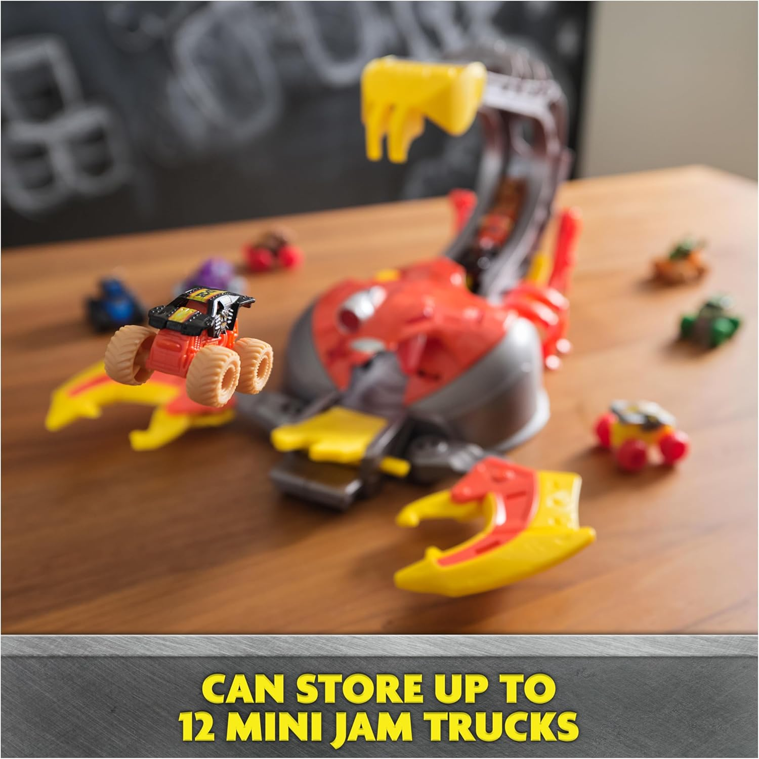Monster Jam El Toro Loco Venom Velocity Scorpion Playset Mini Trucks Ages 3+