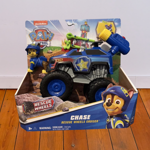 PAW Patrol Rescue Wheels Chase Power Haulin’ Cruiser Truck with Winch & Launcher