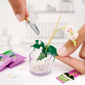 MGA Miniverse Make It Mini Spa Multipack with 5 DIY Collectible Mini Creations