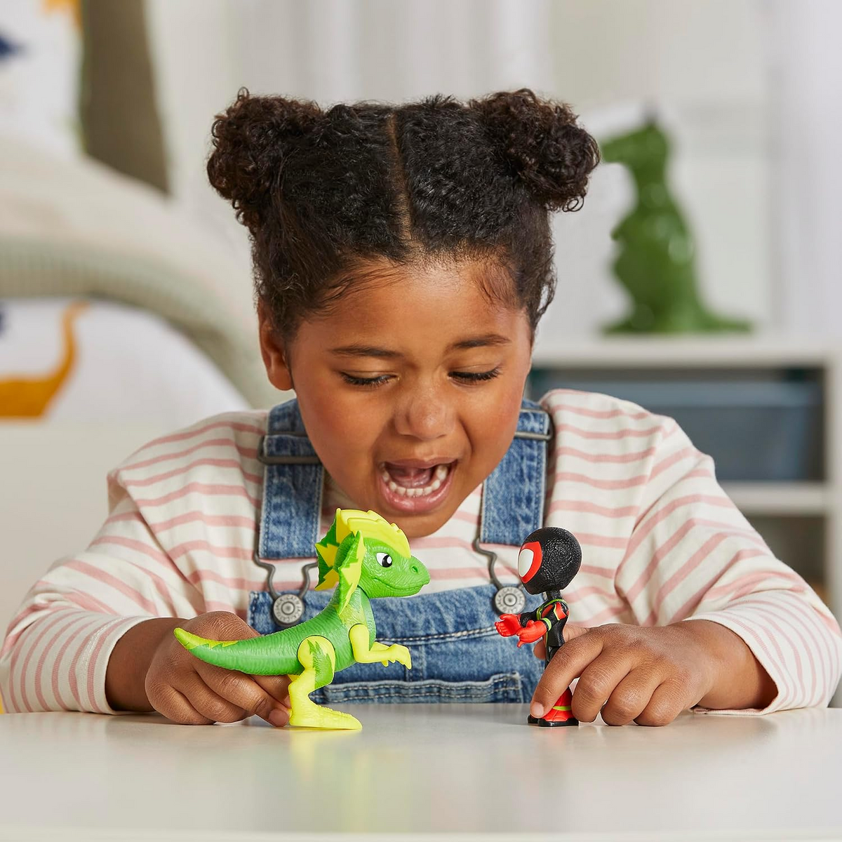 Spidey and Friends Dino Webs New Toy Miles and Electrosaurus