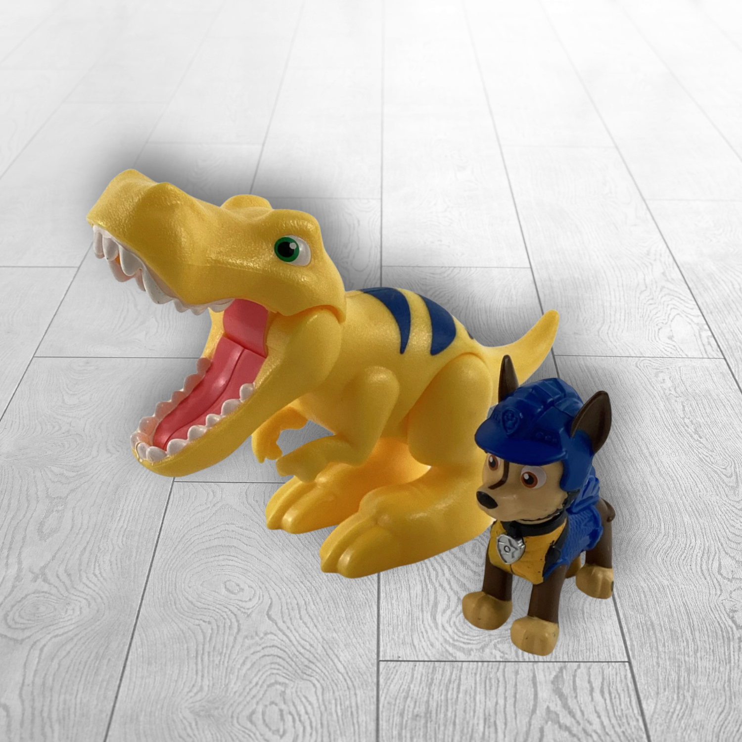 PAW Patrol Dino Rescue Chase Hero Pup with T-Rex & Surprise Dinosaur Toy Set 3+