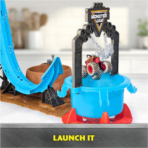 Monster Jam Mud Blasters Monster Mutt Dalmatian Dunk Tank Playset Toy Ages 3+