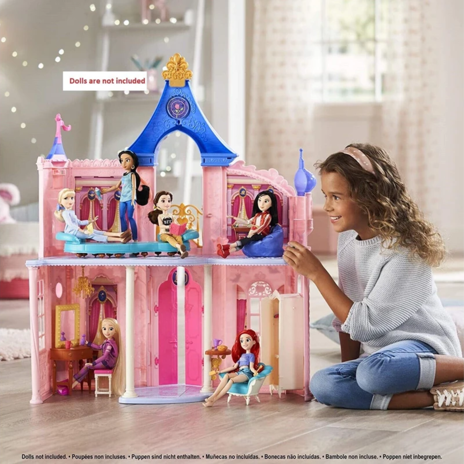 Disney Princess Doll House Castle Dollhouse 3.5 feet Tall With 16 Accessories