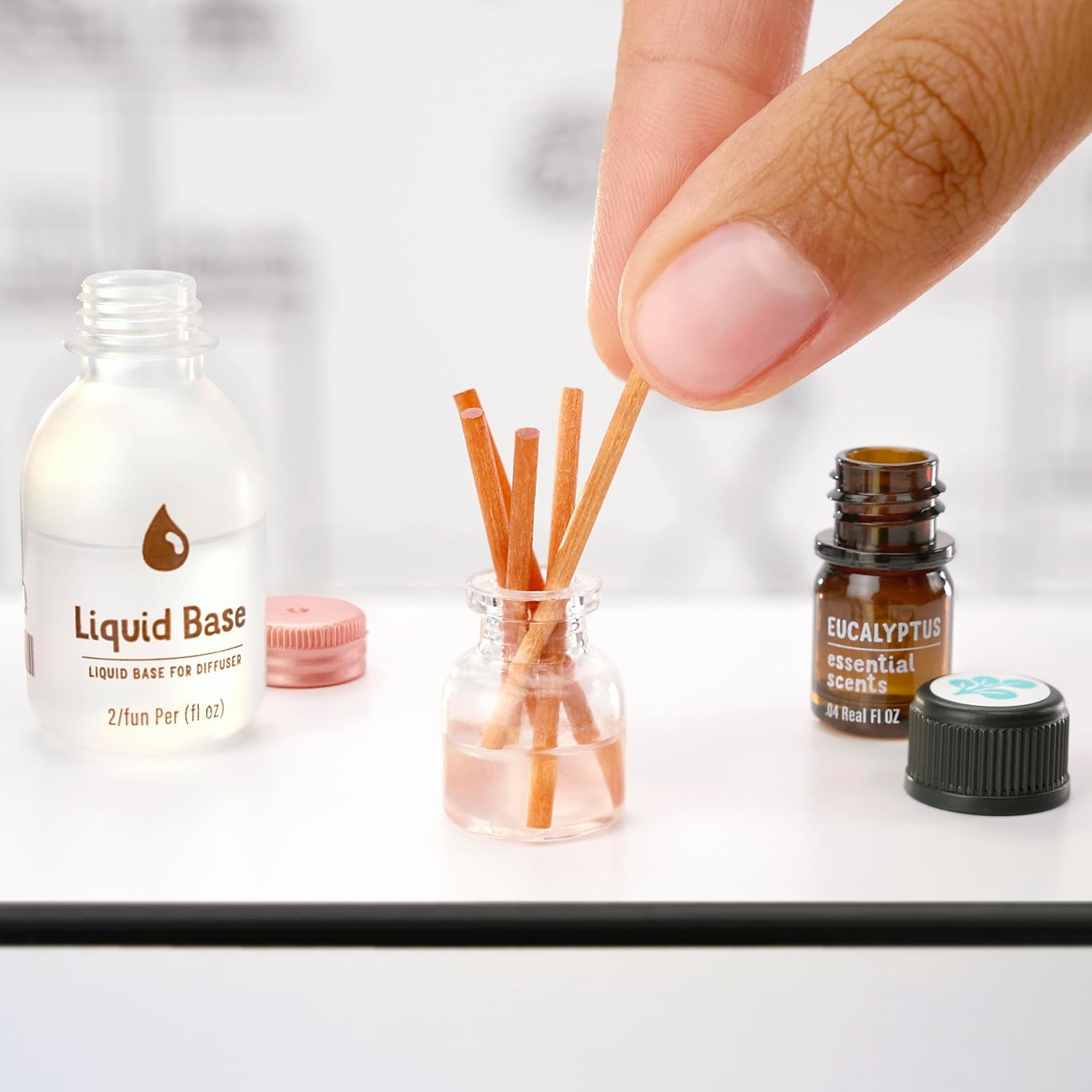 MGA Miniverse Make It Mini Spa Multipack with 5 DIY Collectible Mini Creations
