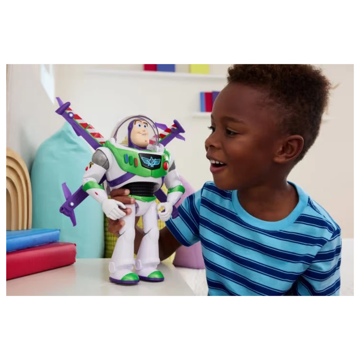 Toy Story 10.5 Inch Flight Mode Hi-Tech Edition Buzz Lightyear New Toy Robot
