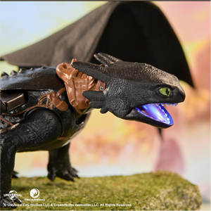 Dreamworks Dragons Ultimate Toothless Figure With Lights Sounds Wing Action 4+
