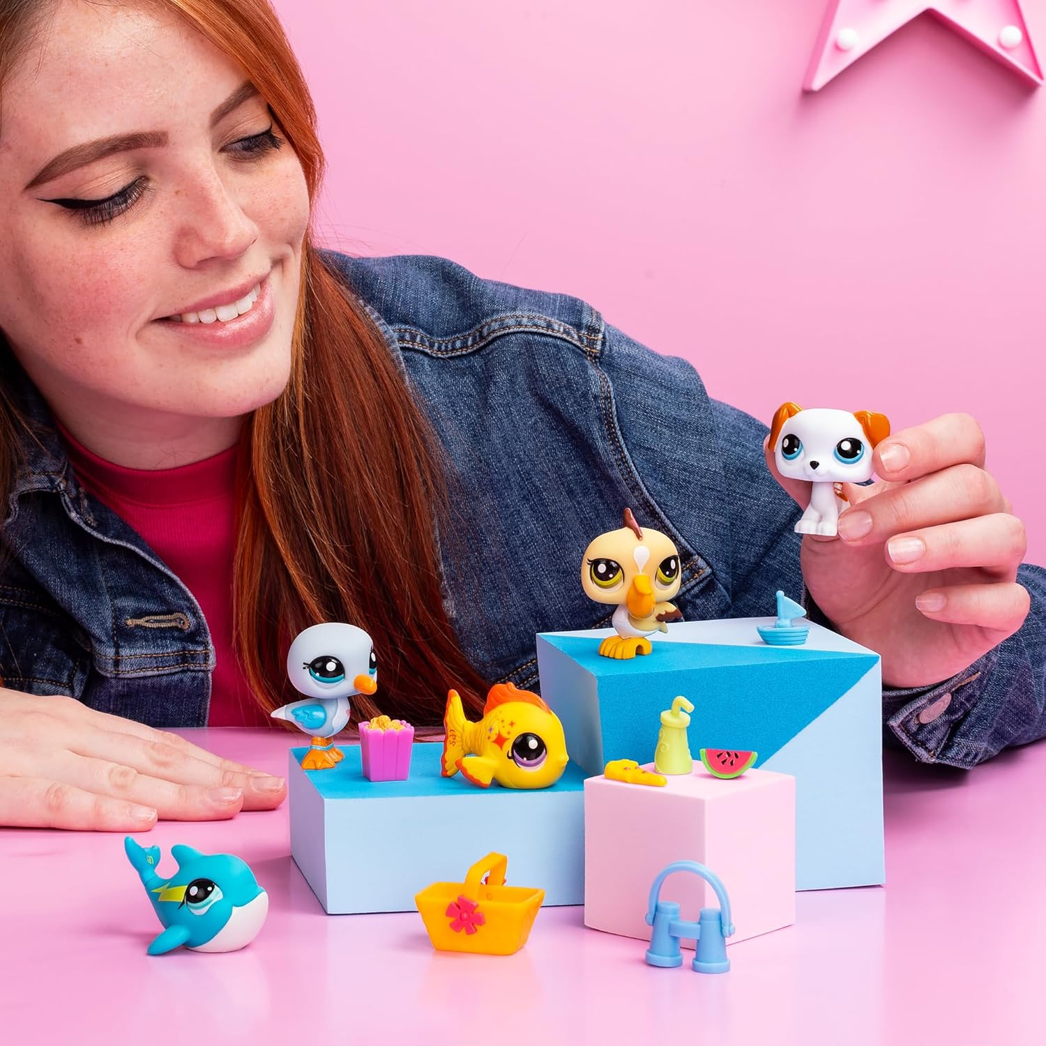 Littlest Pet Shop Beach Besties Collector Pack 5 Pets with Accessories Card 4+