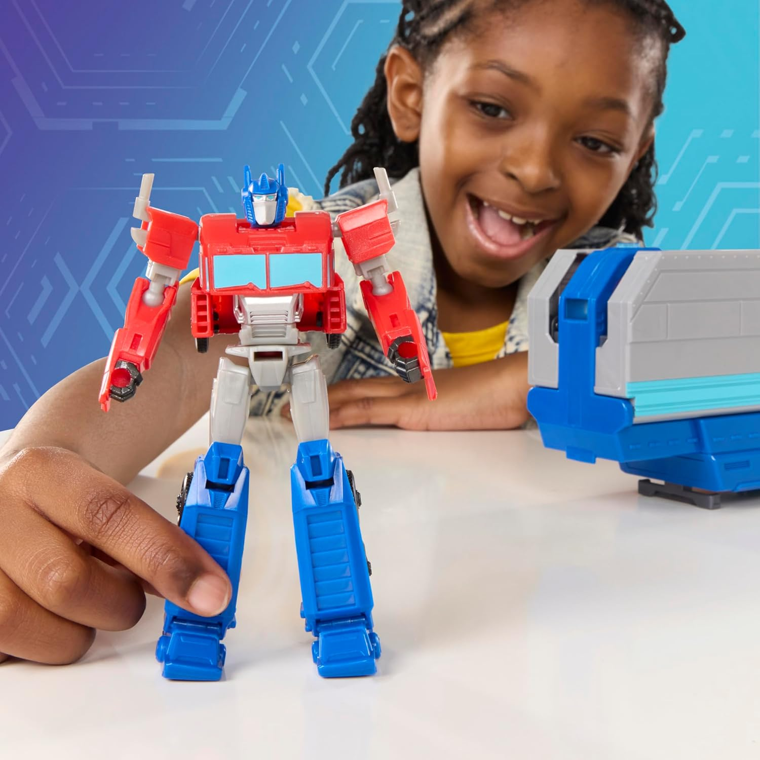 Transformers EarthSpark Optimus Prime Battle Trailer 2-in-1 Playset New Toy