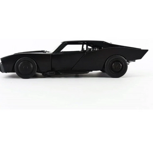 Batmobile with Batman Metal Figure Toy 1:24 Scale Hollywood Ride Race Car Play