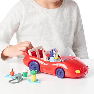 Bluey Escape Convertible Car Set with Figure 4 Accessories and Stickers