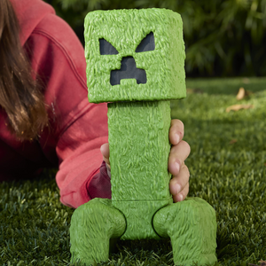 Minecraft Large Scale Action Figure 12-inch Posable Creeper New Toy