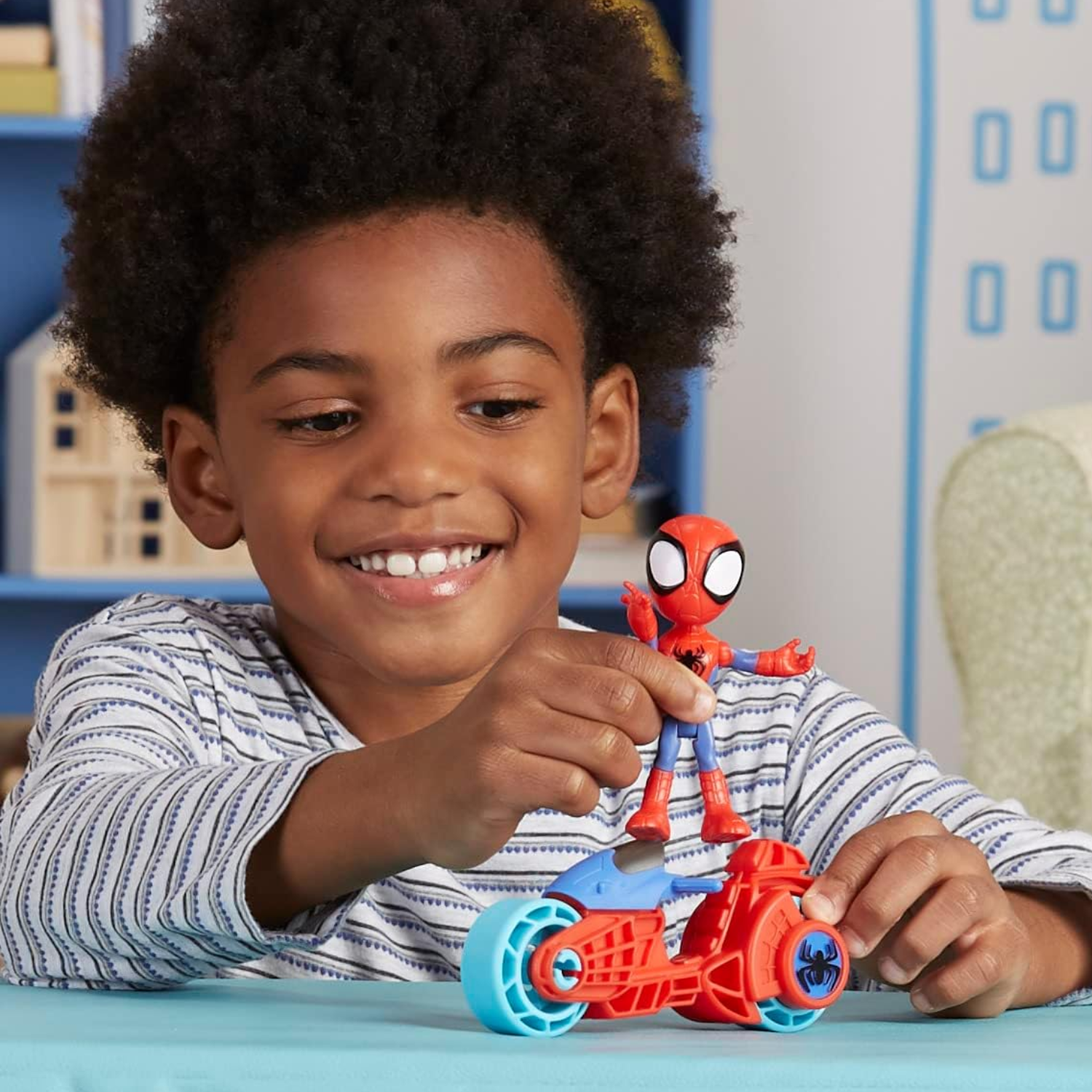 Spidey and Friends Spidey Figure with Motorbike Toy 4" Preschool Playset