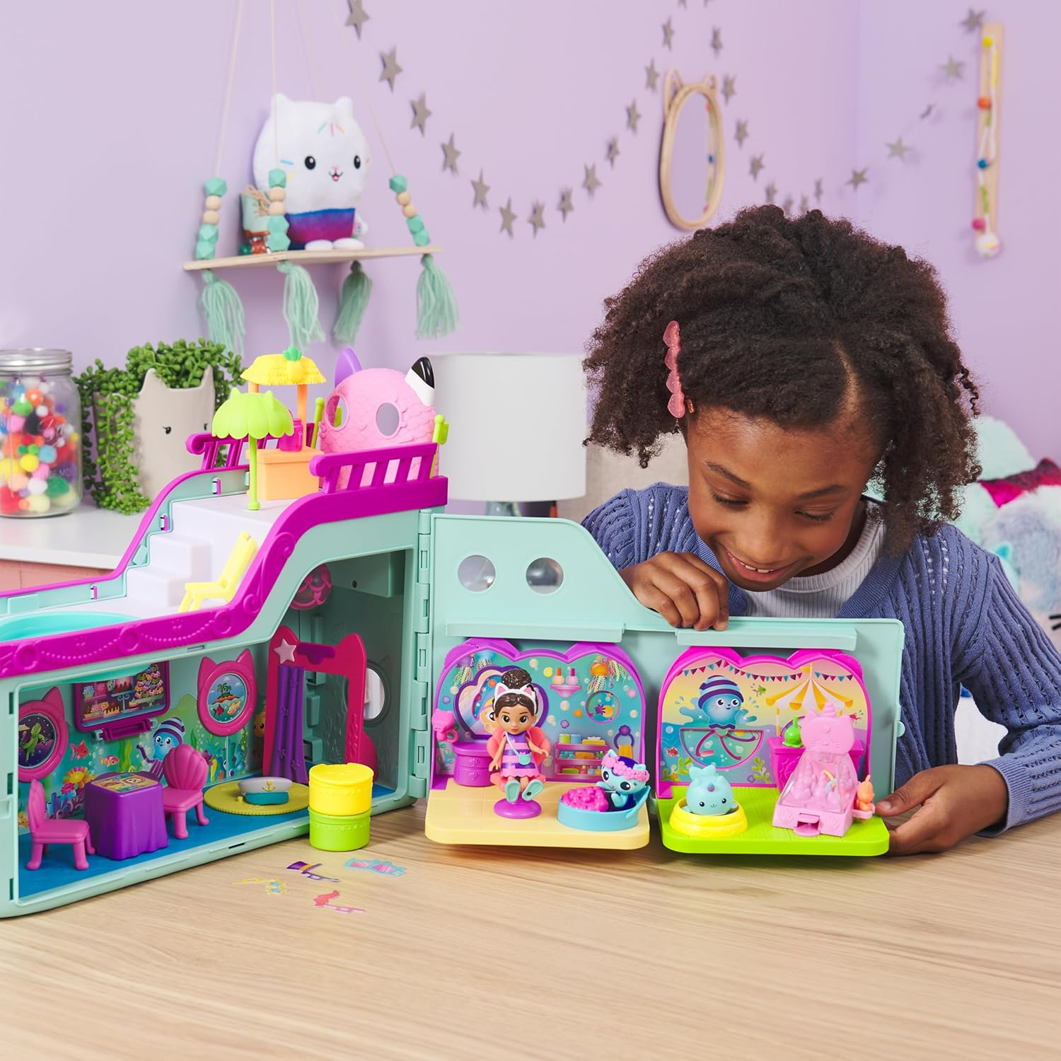 Gabbys Dollhouse Mercat Spa Room Playset with Figure Chair and Surprise Toy
