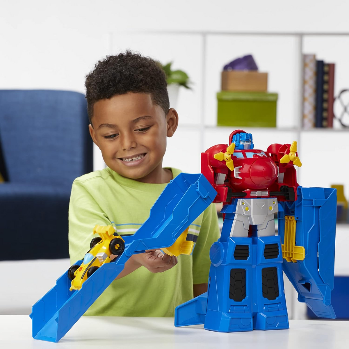 Transformers Optimus Prime Jumbo Jet Wing Racer Bumblebee Plane Car Robot Play