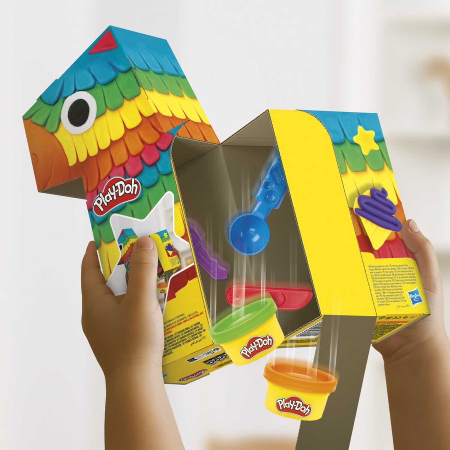 Play-Doh Pinata Shaped Box Party Tools Colours New Toy Play Gift