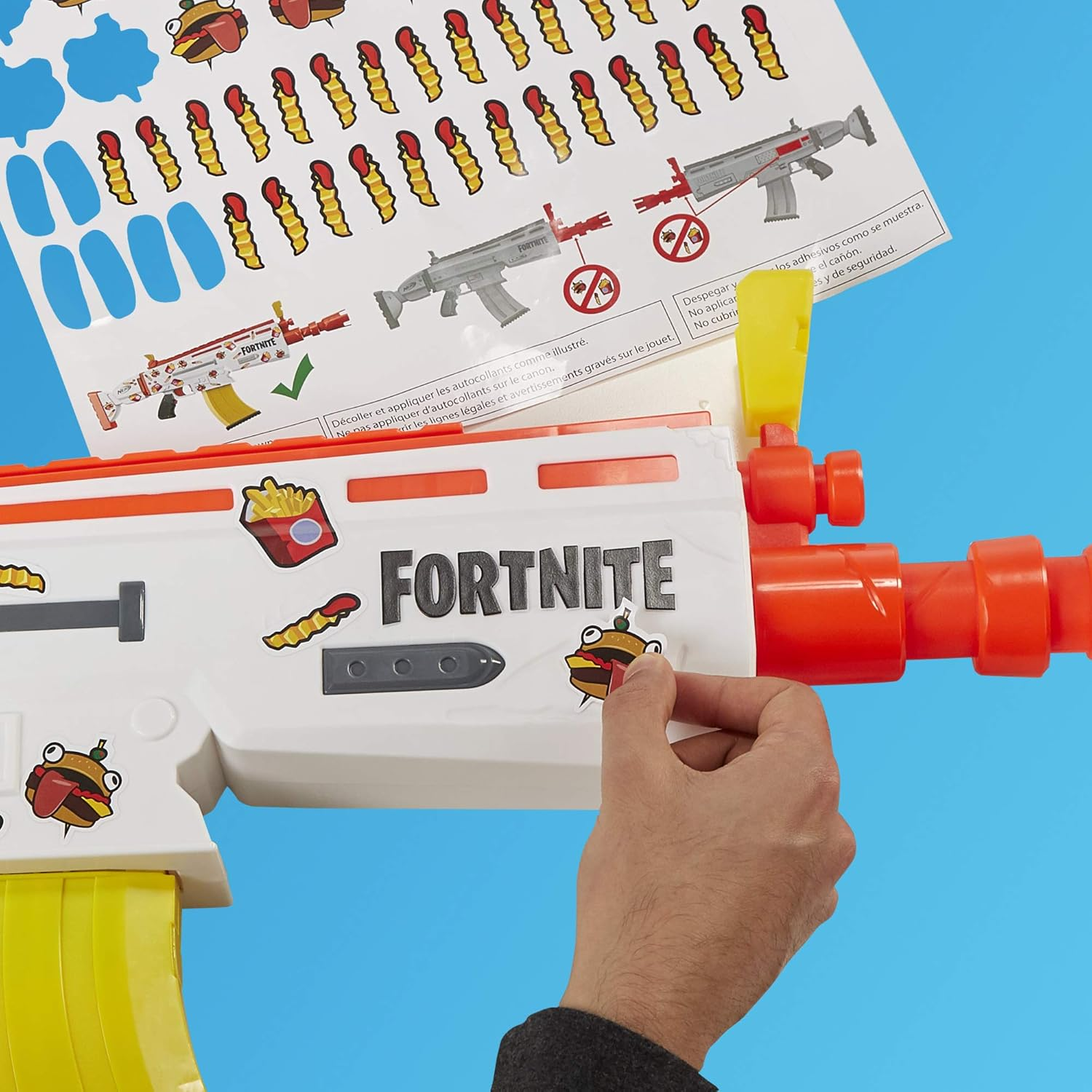 Nerf Fortnite AR DURRR Burger Motorized Dart Blaster 20 Dart Flip Up Sights Play