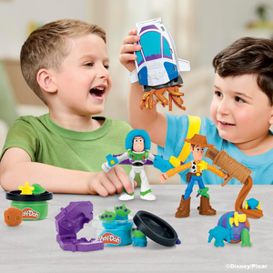 Play-Doh Toy Story Space Adventure Playset Buzz Lightyear Woody New Toy