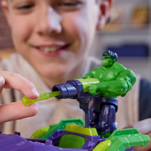 Avengers VenomVersus Epic World of Action 4 Inch Hulk Blast Smash Truck Figure
