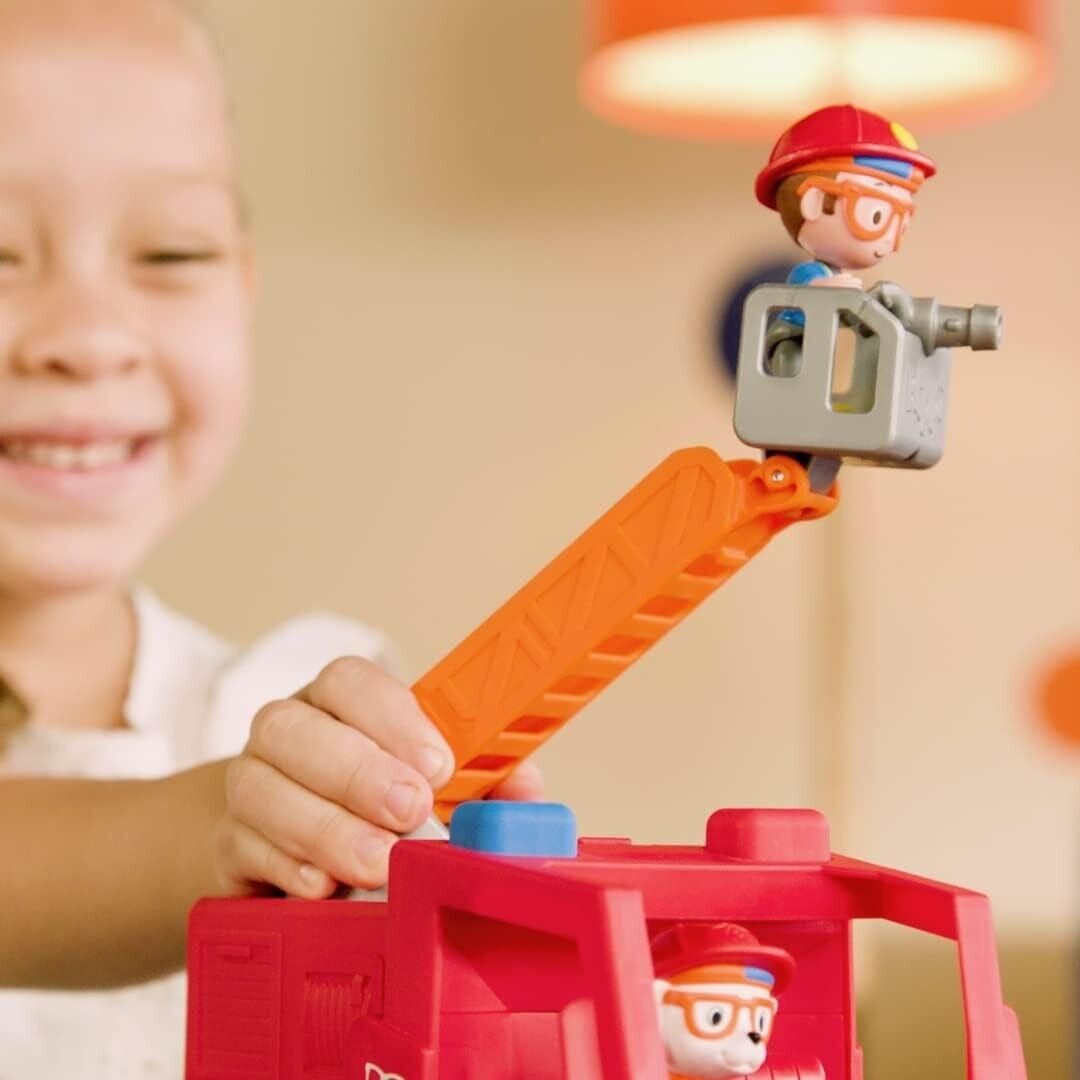 Blippi Fire Truck Feature Vehicle and Fire Dog Extend Ladder Ages 3+New Toy